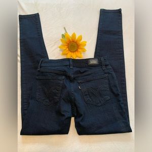 LEVI STRAUSS ladies dark wash 99% cotton 1% elastane 535 leggings NWT si…